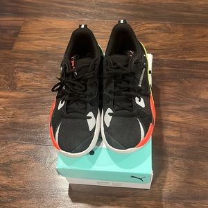 Brand new buy for my daughter but she never use them